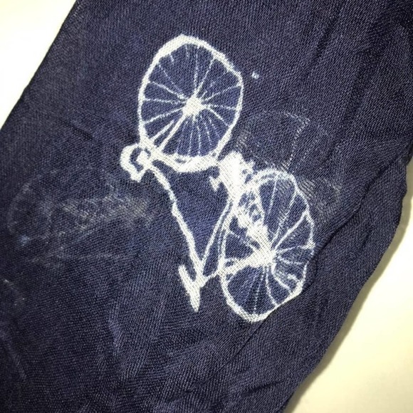 Bicycle Infinity Scarf - Picture 4 of 4